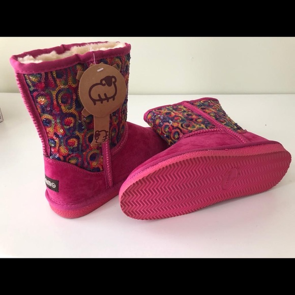 Winter Boots - Picture 4 of 5